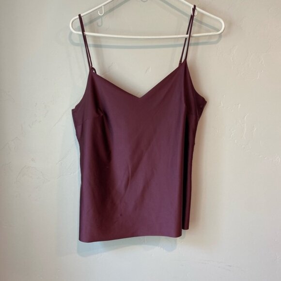 Commando Women’s Cabernet Smooth Satin Camisole L72722 Size Medium - Picture 1 of 5
